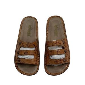 Alegria Fiona Cork Pattern Leather Triple Strap Leather Comfort Sandals Size 37